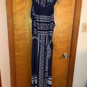 *NEW* Navy and White Maxi Dress 18/20